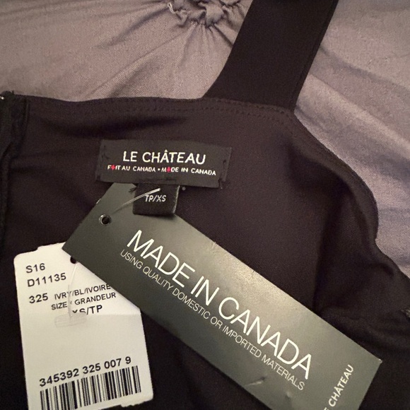 NWT dress from Le Chateau - Picture 10 of 10